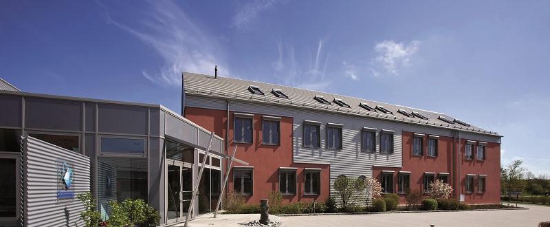 Firmengebäude der komuna GmbH in Altdorf bei Landshut